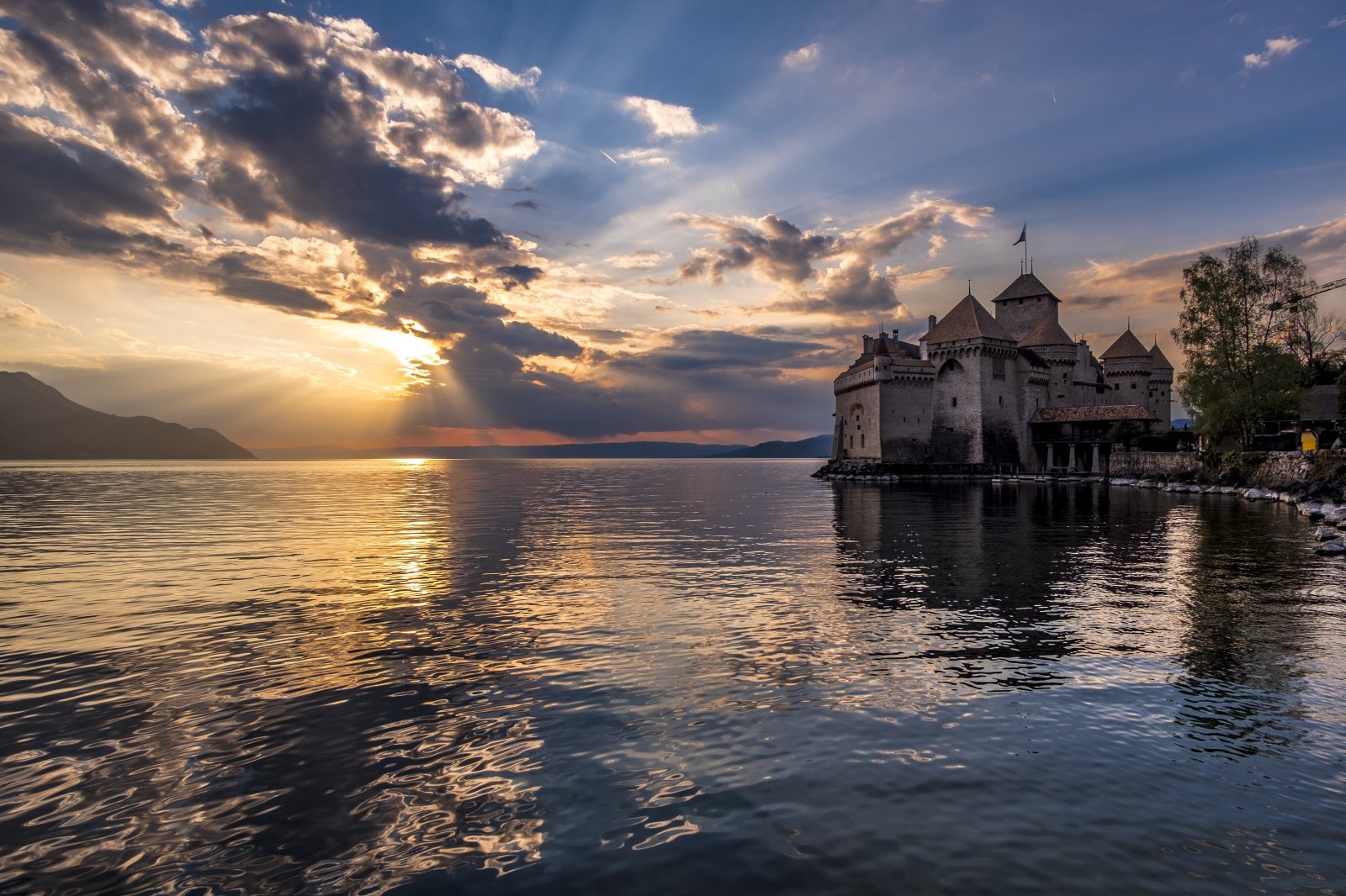 Blick auf das Château de Chillon in Veytaux