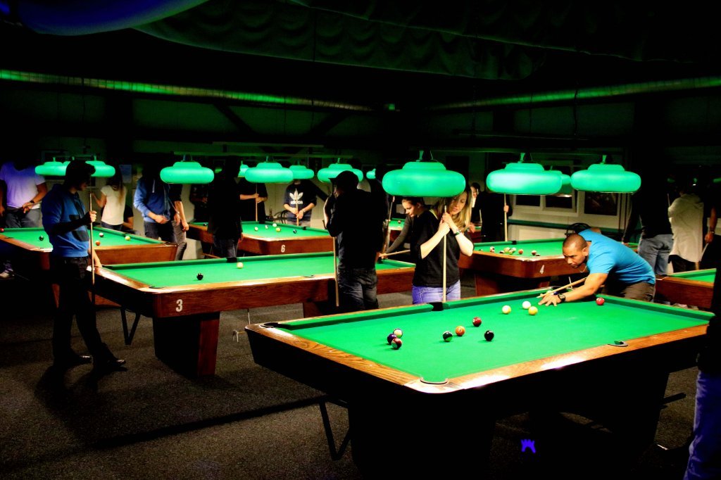 Billard-Spass im Bowlingcenter Sursee